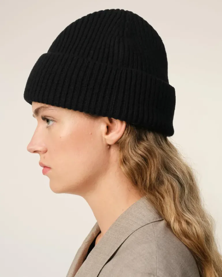 Ami Paris Black Wool Ami de Coeur Beanie BLACK/RED Online